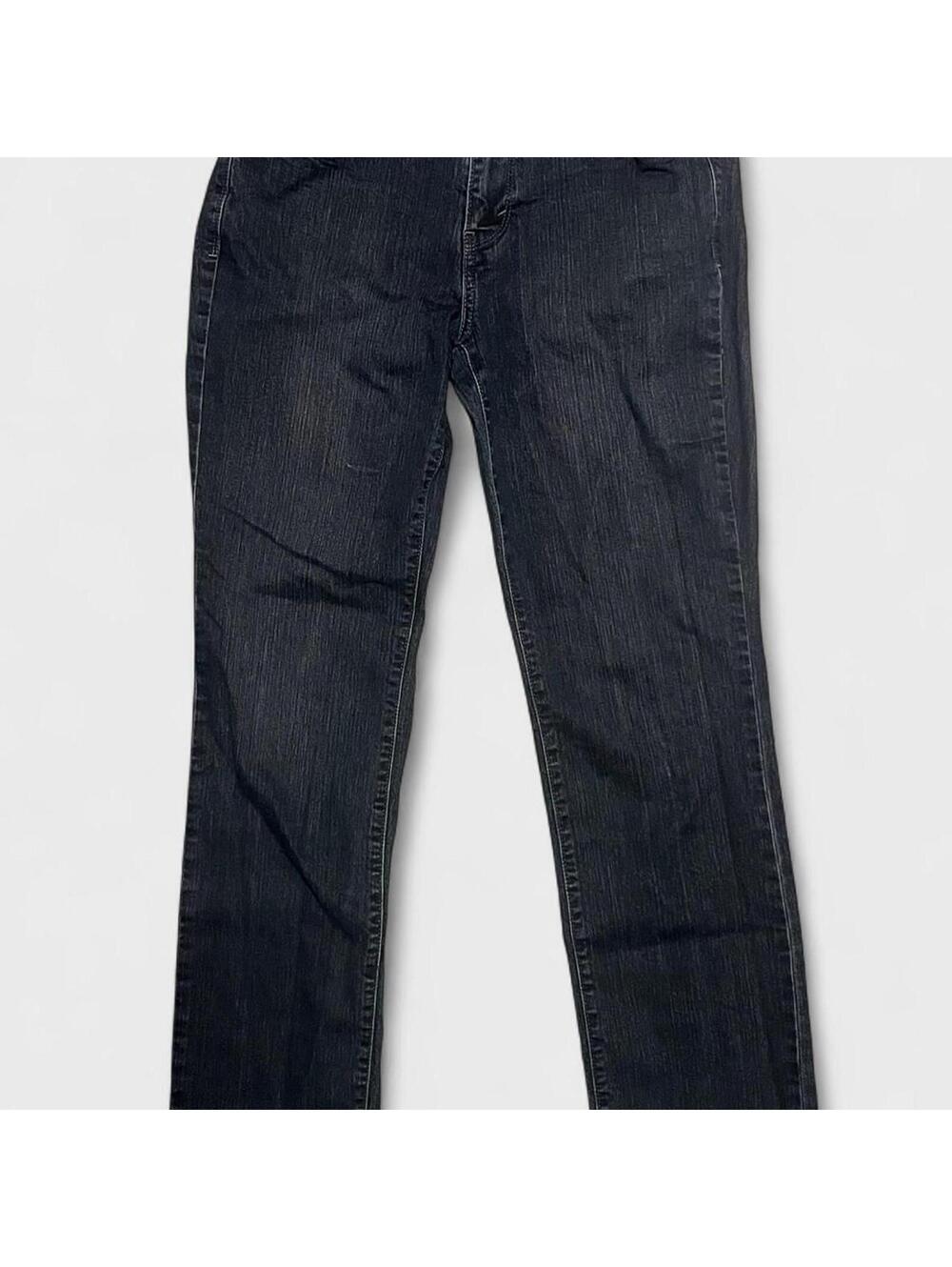 Levi 505 Women's Mid Rise Straight Dark Washed Jeans 6 28x32